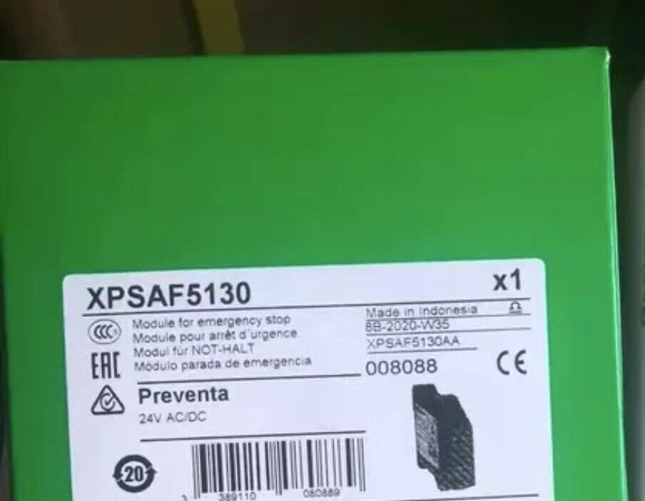 Schneider Electric Preventa XPSAF5130 safety relay module box, for emergency stop applications, 24V AC/DC.