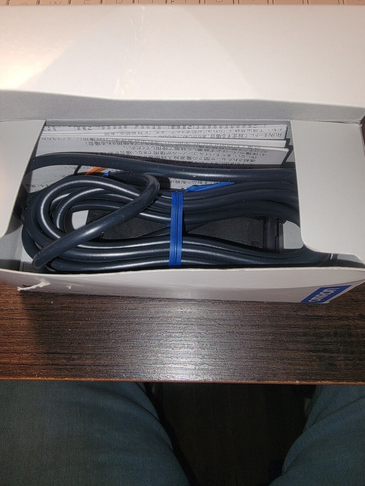 OMRON E3C-LDA21 Photoelectric Switch in box with cable, industrial automation parts