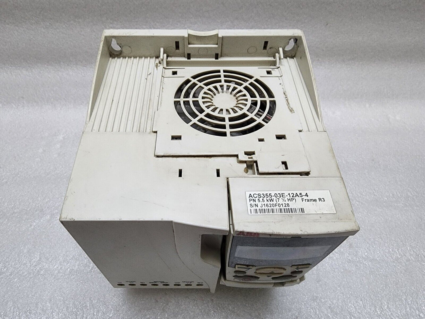 Drive | ABB | ACS355-03E-12A5-4 AC Guida 3AUA0000058190 5.5kW 7.5HP